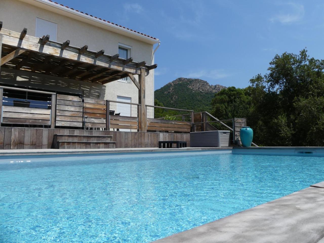 Maison D' Hotes L'Aria Mezzana Sainte-Lucie de Porto-Vecchio Exteriör bild