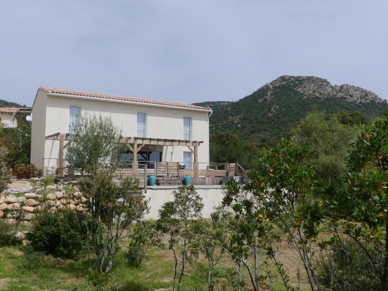 Maison D' Hotes L'Aria Mezzana Sainte-Lucie de Porto-Vecchio Exteriör bild